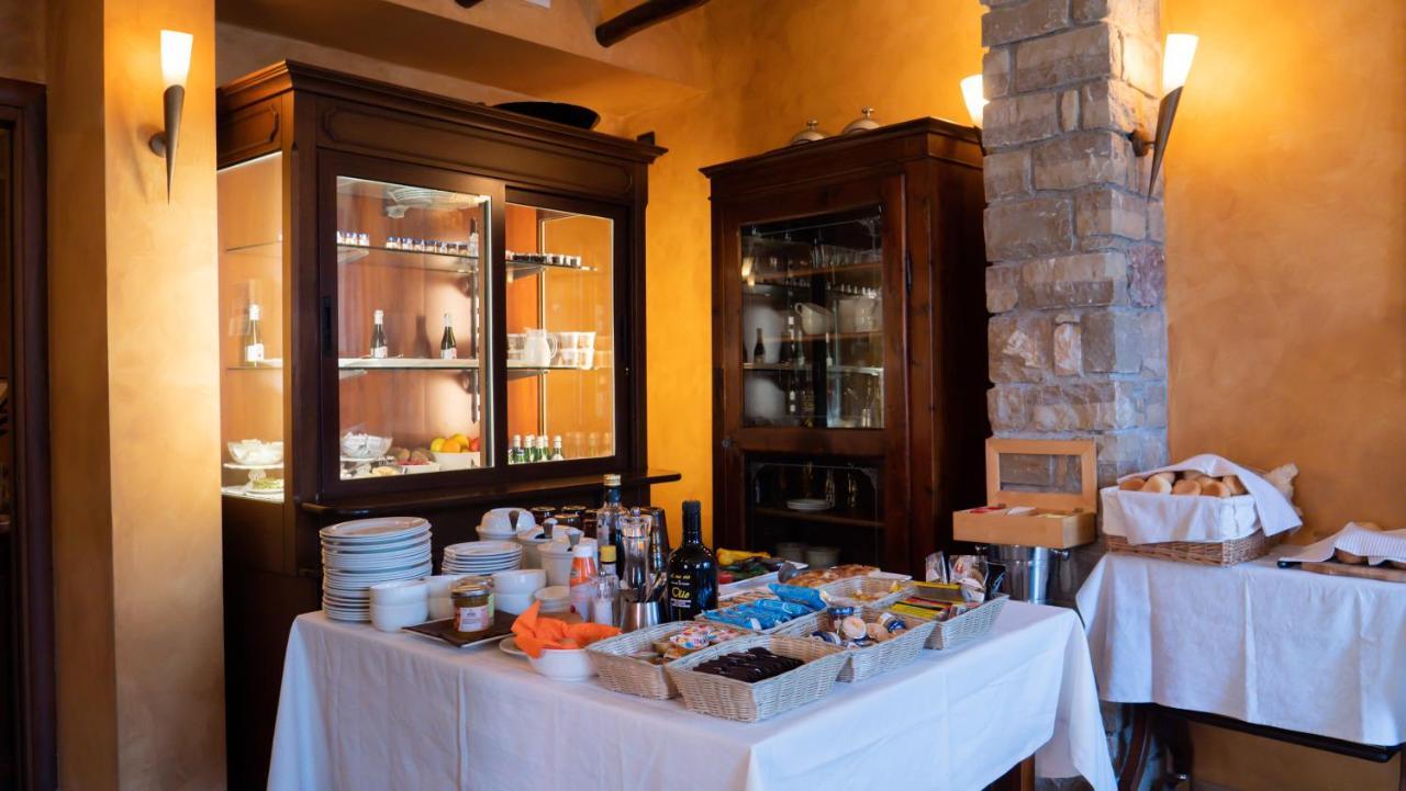 Albergo Ristorante Montebaldo Limone sul Garda Luaran gambar